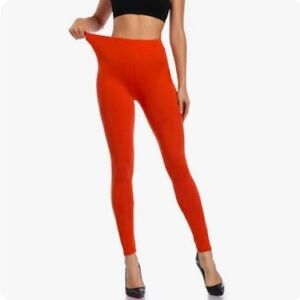 Women’s Small orange leggings